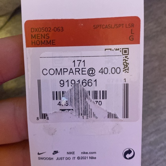 Nike lose fit shorts - Picture 3 of 3